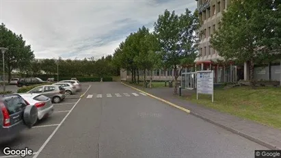 Kantorruimte te huur in Reykjavík Háaleiti - Foto uit Google Street View