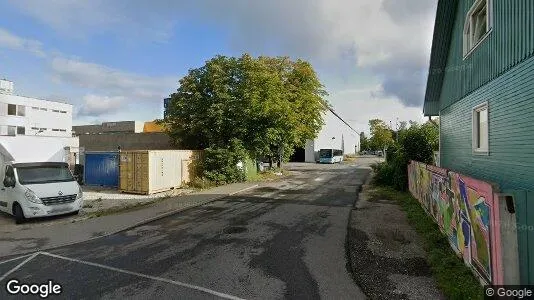 Bedrijfsruimtes te huur i Location is not specified - Foto uit Google Street View