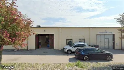 Verkstedhaller til leie i Täby – Bilde fra Google Street View