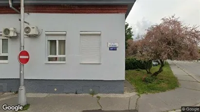 Gewerbeflächen zur Miete in Nové Zámky – Foto von Google Street View