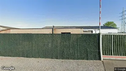 Gewerbeflächen zum Kauf in Lanaken – Foto von Google Street View