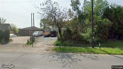 Bedrijfsruimtes te huur in Brentwood - Essex - Foto uit Google Street View
