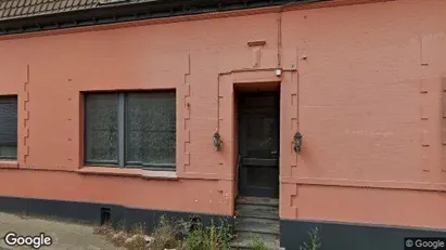 Commercial properties for sale in Doornik - Photo from Google Street View