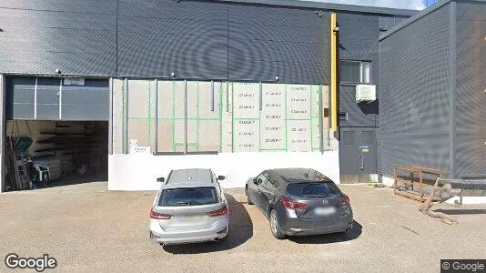 Lager zur Miete i Espoo – Foto von Google Street View