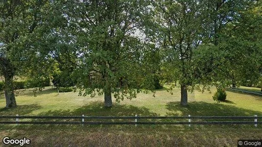 Werkstätte zur Miete i Vara – Foto von Google Street View