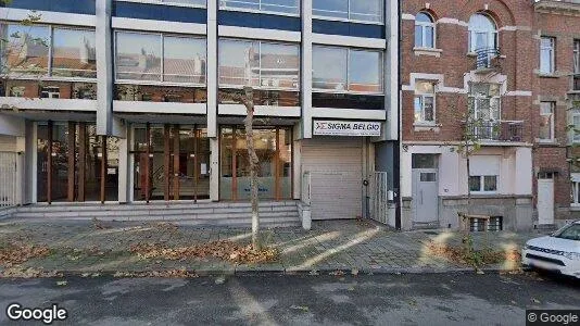 Commercial properties for sale i Brussels Schaarbeek - Photo from Google Street View
