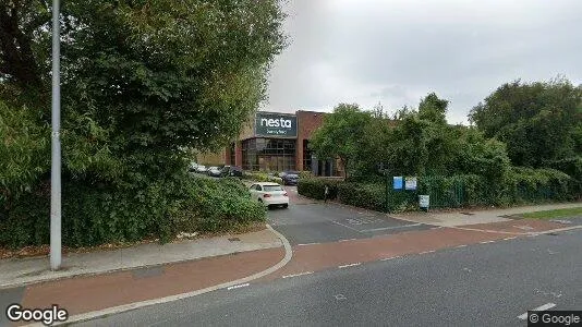 Büros zur Miete i Dublin 18 – Foto von Google Street View