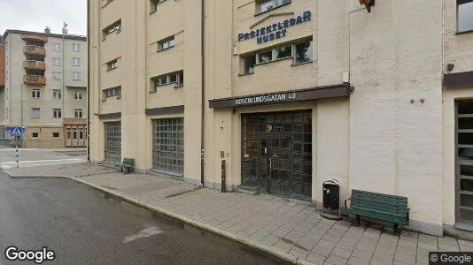 Büros zur Miete i Södermalm – Foto von Google Street View