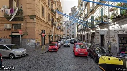 Företagslokaler för uthyrning i Neapel Municipalità 4 – Foto från Google Street View