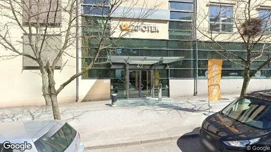 Büros zur Miete i Solna – Foto von Google Street View