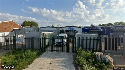 Werkstätte zur Miete in Basildon - Essex – Foto von Google Street View