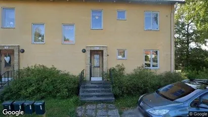 Bedrijfsruimtes te koop in Katrineholm - Foto uit Google Street View