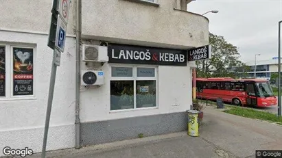 Bedrijfsruimtes te huur in Trnava - Foto uit Google Street View