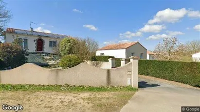 Lokaler til leie i Baciu – Bilde fra Google Street View