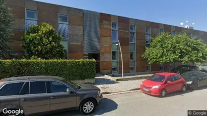 Verkstedhaller til leie i Thermi – Bilde fra Google Street View