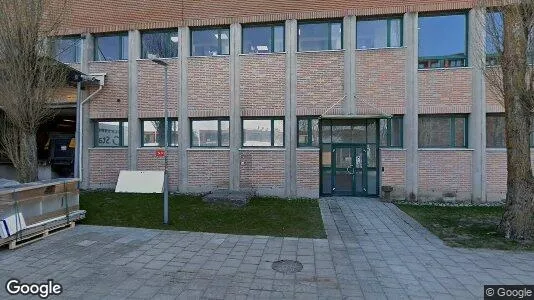 Büros zur Miete i Upplands Väsby – Foto von Google Street View