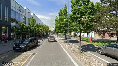 Bedrijfsruimtes te huur in Piešťany - Foto uit Google Street View