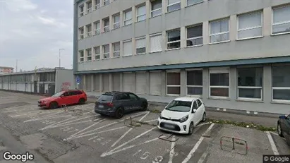 Bedrijfsruimtes te huur in Bratislava Nové Mesto - Foto uit Google Street View
