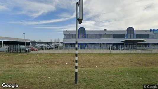 Teollisuuskiinteistöt Vuokrattavana i Oss - Kuva Google Street Viewstä