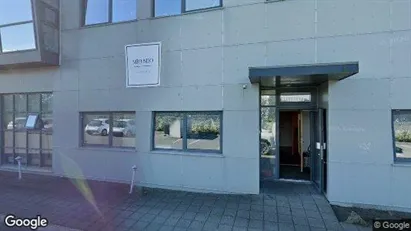 Kantorruimte te huur in Reykjavík Árbær - Foto uit Google Street View
