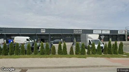 Gewerbeflächen zur Miete i Trenčín – Foto von Google Street View