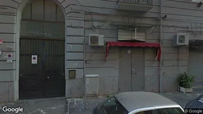Gewerbeflächen zur Miete in Neapel Municipalità 4 – Foto von Google Street View