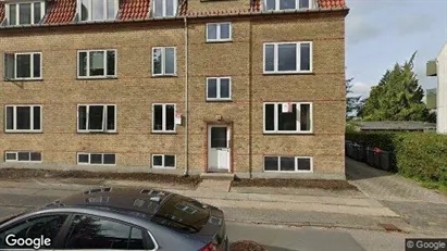 Garages for rent in Brønshøj - Photo from Google Street View