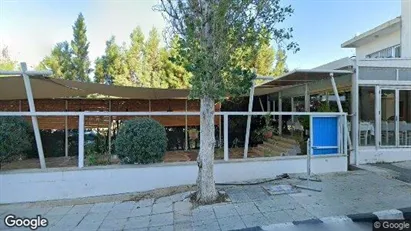 Företagslokaler till salu i Polis – Foto från Google Street View