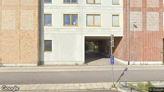 Gewerbeflächen zur Miete i Uppsala – Foto von Google Street View