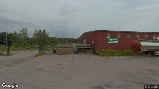 Werkstätte zur Miete i Köping – Foto von Google Street View