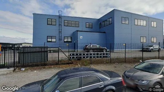Werkstätte zur Miete i Huddinge – Foto von Google Street View