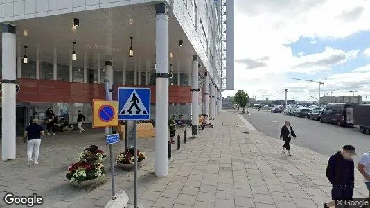 Büros zur Miete i Gärdet/Djurgården – Foto von Google Street View