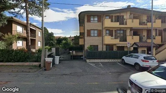 Lager zur Miete i Lissone – Foto von Google Street View