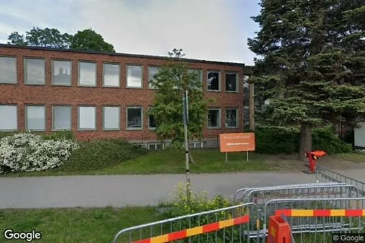 Office spaces for rent i Location is not specified - Photo from Google Street View