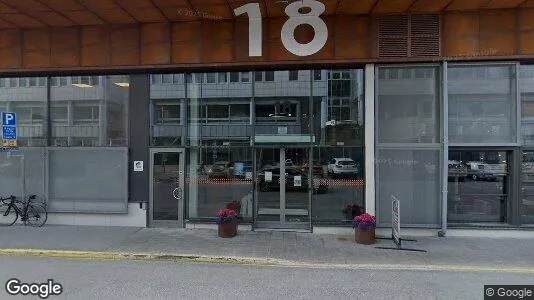 Büros zur Miete i Gärdet/Djurgården – Foto von Google Street View