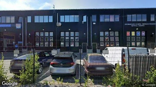 Gewerbeflächen zur Miete i Huddinge – Foto von Google Street View