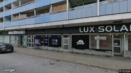 Kantorruimte te huur i Location is not specified - Foto uit Google Street View
