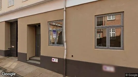 Praxen zum Kauf i Give – Foto von Google Street View