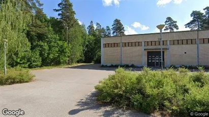 Bedrijfsruimtes te huur in Lohja - Foto uit Google Street View