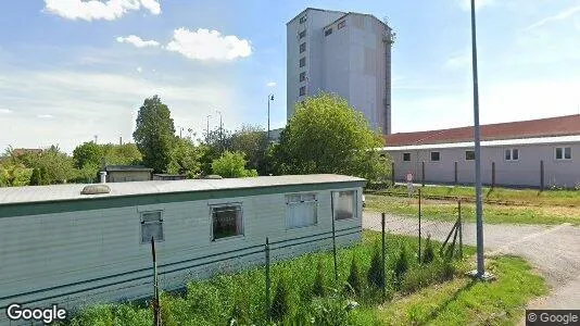 Gewerbeflächen zur Miete i Trnava – Foto von Google Street View