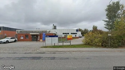 Werkstätte zur Miete i Fosie – Foto von Google Street View