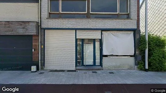 Commercial properties for sale i Niel - Photo from Google Street View