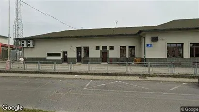 Gewerbeflächen zur Miete in Považská Bystrica – Foto von Google Street View