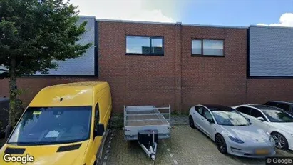 Bedrijfsruimtes te koop in Amsterdam Westpoort - Foto uit Google Street View