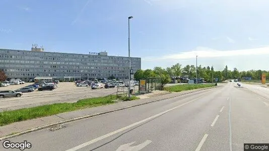 Bedrijfsruimtes te huur i Location is not specified - Foto uit Google Street View