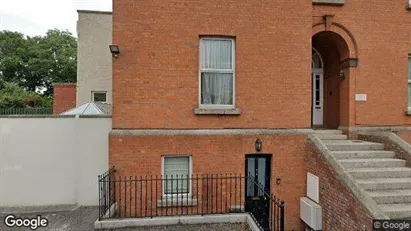 Kommerzieller Grund zum Kauf in Dublin 16 – Foto von Google Street View