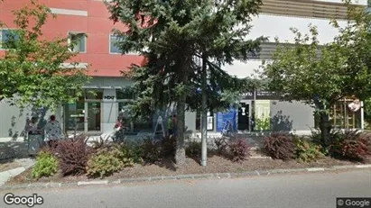 Gewerbeflächen zur Miete in Komárno – Foto von Google Street View
