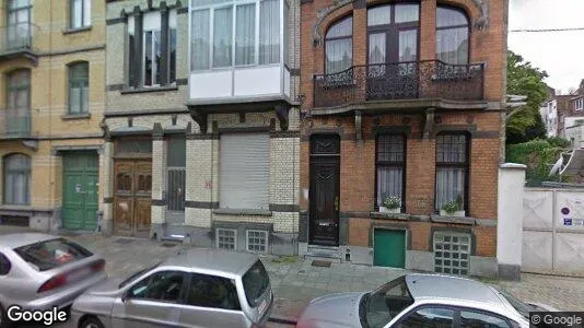 Commercial properties for sale i Brussels Schaarbeek - Photo from Google Street View