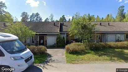 Bostadsfastigheter till salu i Katrineholm – Foto från Google Street View