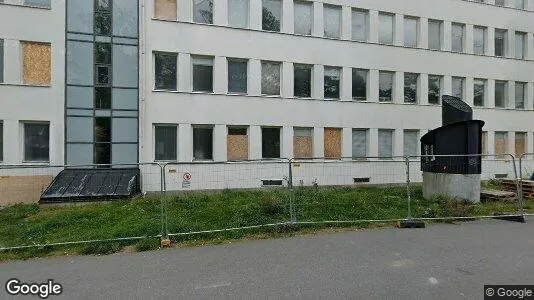 Varastot Vuokrattavana i Nynäshamn - Kuva Google Street Viewstä